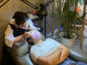 Ayumi in Makati: Japan Premium Eyelash Extensions and Nail Art Salon