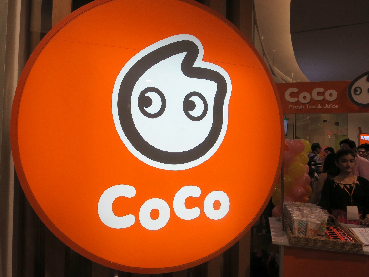CoCo Fresh Tea and Juice Enjoy The Summer OnTheGo Experience