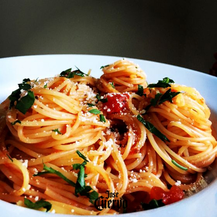 spaghetti-with-basil-tequila-tomato-sauce