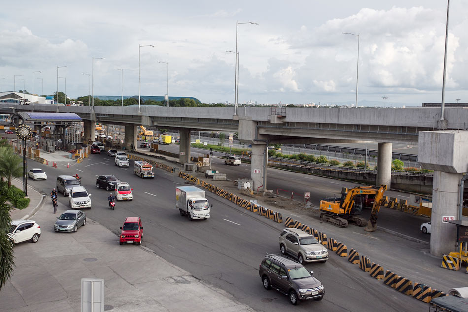 NAIA Expressway Christmas Lane now open to motorists | Philippine Primer