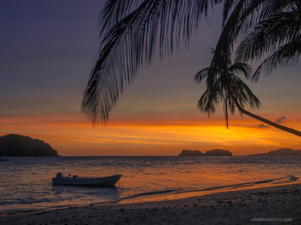 25. Pangulasian Island - Sunset View from Beach