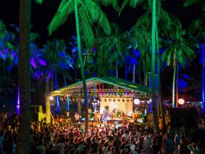 5 Reasons To Go To Malasimbo Music and Arts Festival 2017