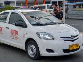 P40 flag-down rate for taxis takes effect nationwide