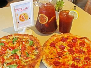 Pizza bundles and discounted cakes at Stella Bistro and Rocket Room at SM Aura