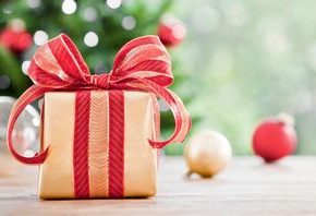 Where to buy or order personalized gifts for Christmas