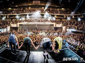 ONE OK ROCK meets Filipino fans the second time