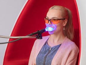 5 Reasons to Book a Teeth Whitening Appointment at the Smile Bar
