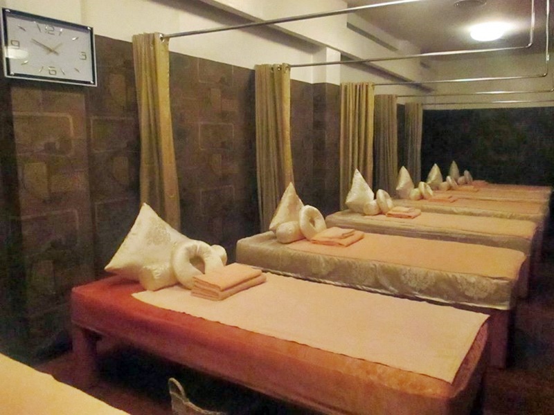 6 Spas Around Metro Manila With Public Bath Areas Philippine Primer