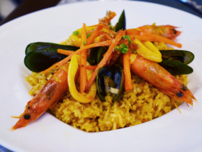 5 Must-Try Restaurants Around The Beacon