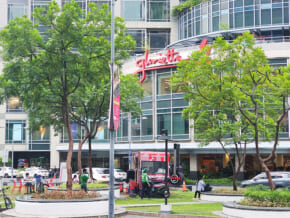 Metro Manila Malls Adjust Holiday Hours; Now Open at 11 a.m.