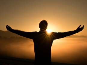 GUIDE: Holy Week Schedules of Your Favorite Restaurants, Schools, and Other Businesses GUIDE: Holy Week Schedules of Your Favorite Restaurants, Schools, and Other Businesses