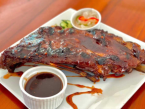 Bama Grill Bar and Restaurant in Boracay: Fresh Seafood, Ribs, and More