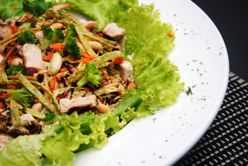 ORIENTAL CHICKEN SALAD