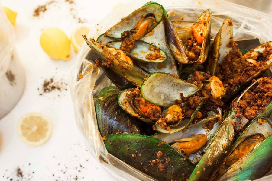 Get your hands dirty at Shrimp Bucket in BGC Philippine Primer