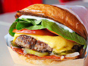 Sweet Ecstasy in Makati: Home of California-Style Burgers