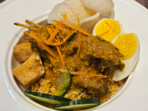 Nonya Cafe in Makati: Celebrate the Flavors of Peranakan Cuisine