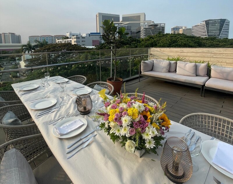 Fiddle Leaf in Alabang: Excellent Buffet with a Stunning View of the Neighborhood