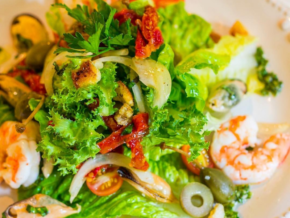 Maria Luisa’s Garden Cafe in Makati: French Cuisine Featuring Seafood & Steaks