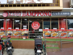 King Jjamppong in Makati: Korean-Chinese Flavors in a Bowl