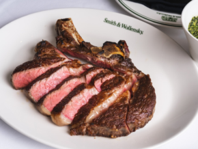 Smith & Wollensky in BGC: Your Favorite Classic American Steakhouse