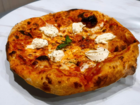 Pizzeria Maestro in Makati: Freshly Baked Pizzas with Italian Technique and Japanese Flair Pizzeria Maestro in Makati: Freshly Baked Pizzas with Italian Technique and Japanese Flair