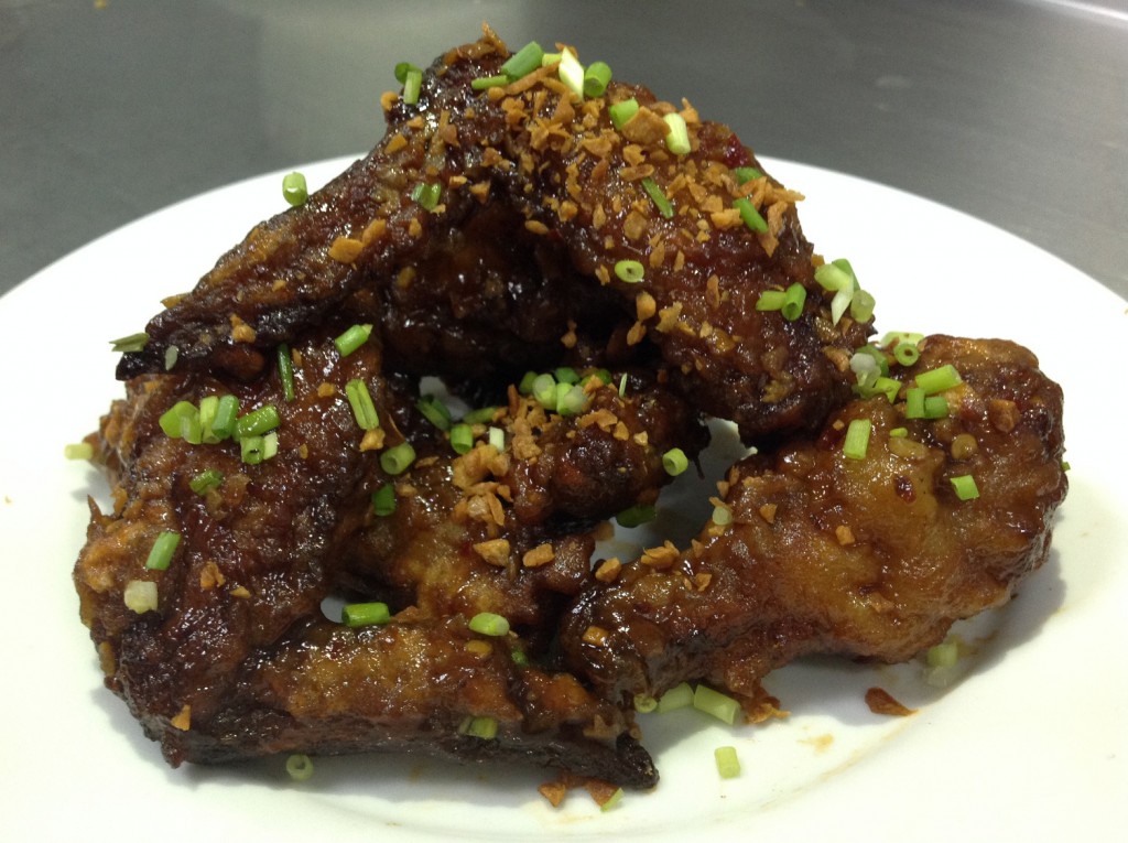 Crispy Chicken Wings with Chinese Bang Bang Sauce P168 Pic#1_re