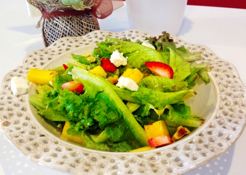 PAD Salad (P 380) Photo 6