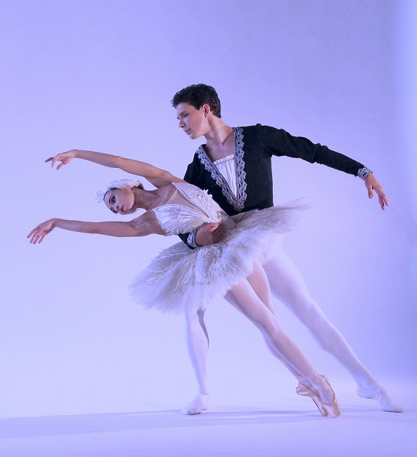 Black and White Has Never Been This Colorful: Ballet Manila’s Swan Lake ...