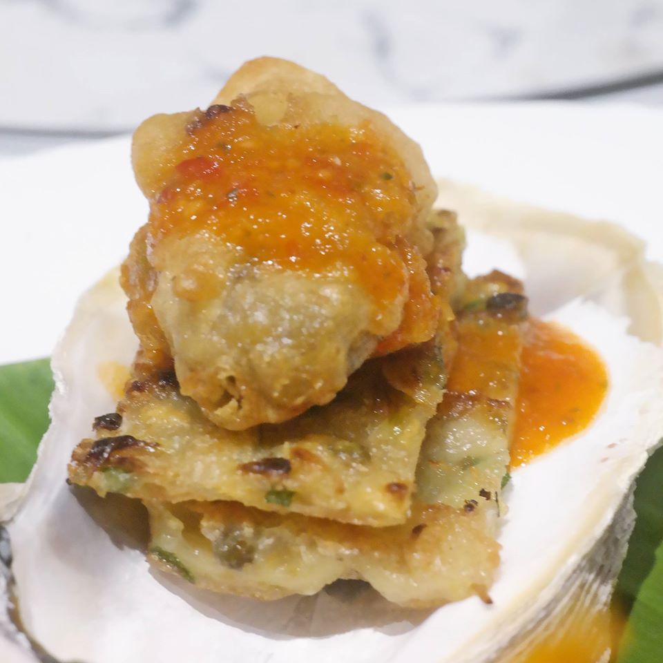 Oyster Omelette (Singapore) Pic 4