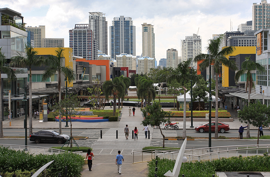Bonifacio_Global_City_2