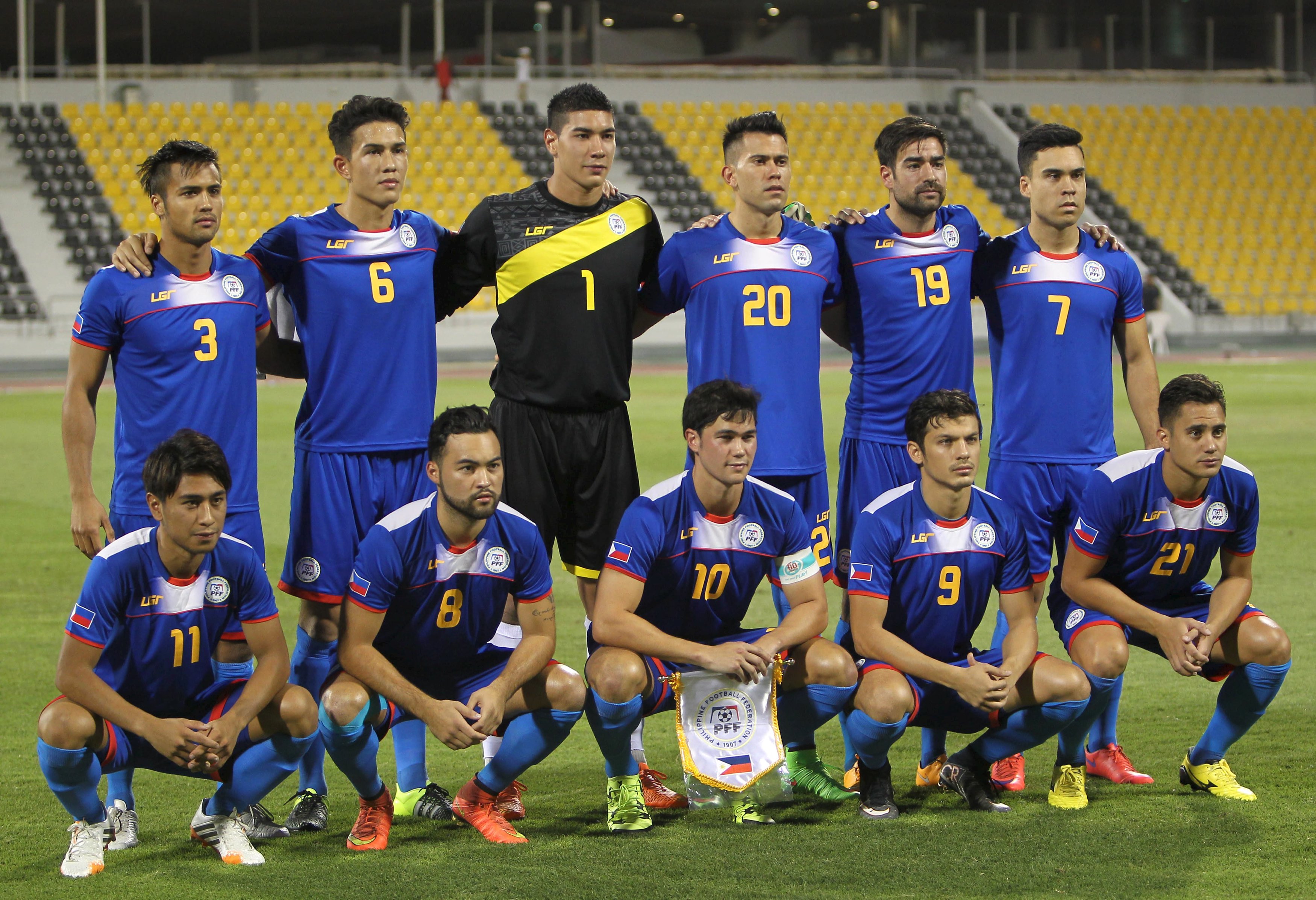 The Philippines' players pose for a photo before their 2018 World Cup qualifying soccer match against Yemen in Doha June 16, 2015. REUTERS/Ibrahem Alomari