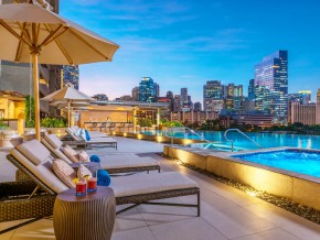 Discovery Primea in Makati Offers Grandeur with a Quiet Flair