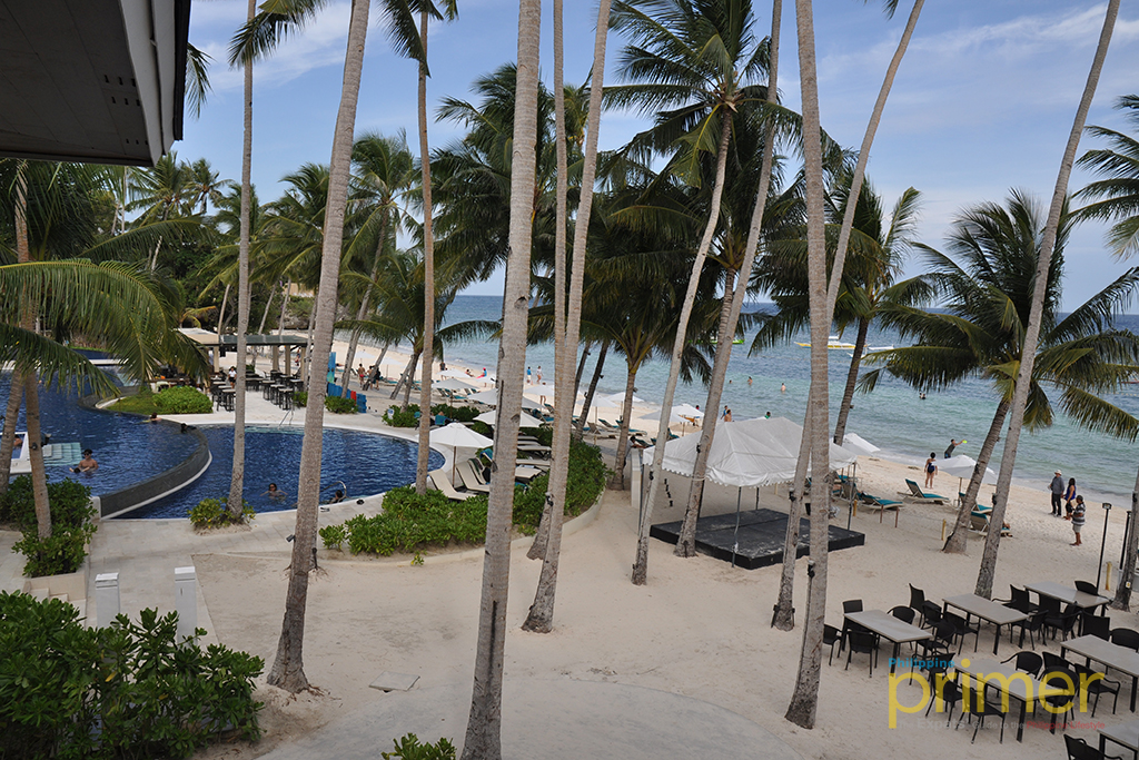 Hennan Resort Alona Beach In Panglao Island Bohol Philippine Primer A 6 5 Hectare Beachfront Aaa Hotel It Has 400 World Cl Rooms And 12 Exclusive Villas With Private Plunge Pools Most Of Their Located On The