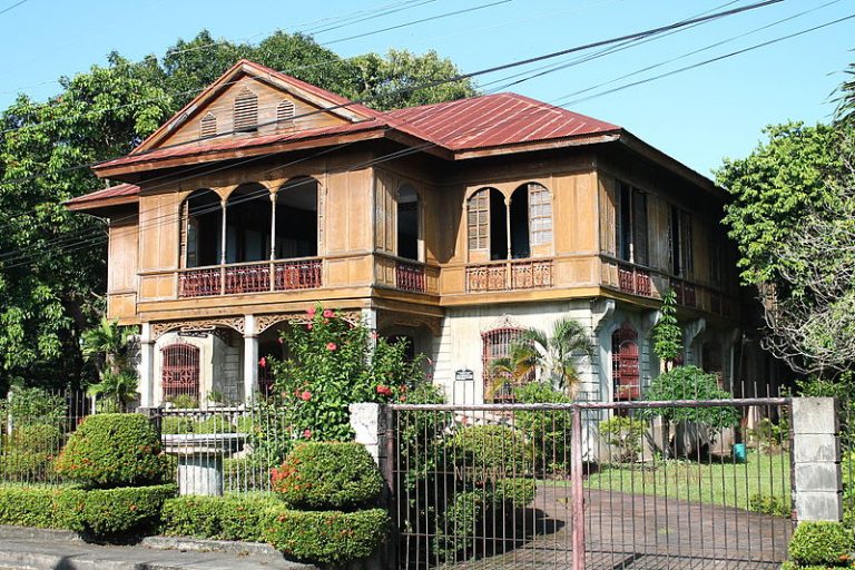 Heritage Houses to Visit in Silay City, Negros Occidental Philippine